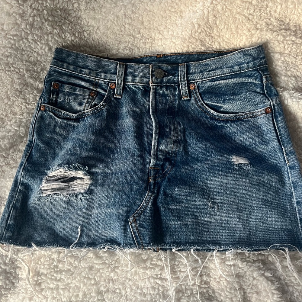Levi's Blue Frayed Hem Mini Skirt